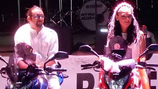 Motosikletli hemşire, kazazedeye ilk müdahaleyi yaptı