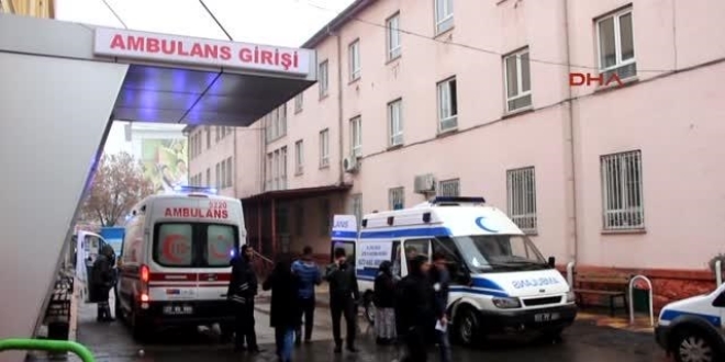 Kamyonetin altında kalan 9 yaşındaki çocuk öldü