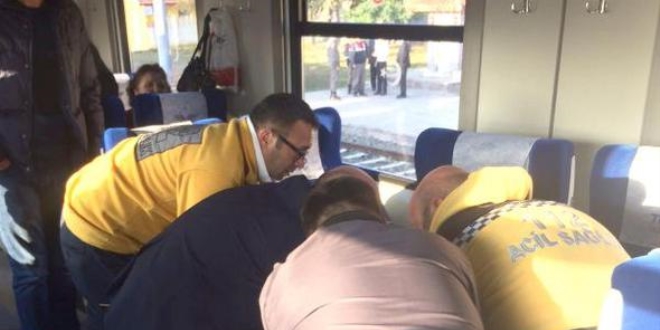 Trende kalp krizi geçiren kadın yolcu, öldü