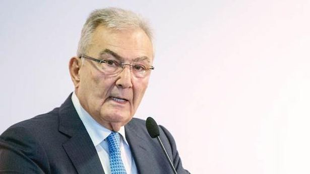 Sağlık Bakanı Demircan: " Baykal'ın durumu şu anda ciddiyetini koruyor"