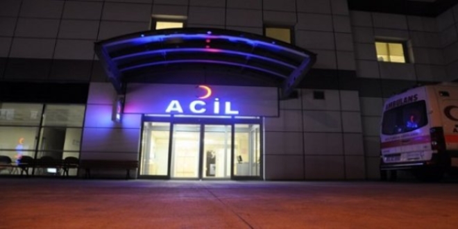 Adana'da hasta yakını hastane çalışanını bıçakladı