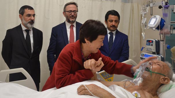 Koreli Ayla hastane ziyaretinde gözyaşlarına boğuldu