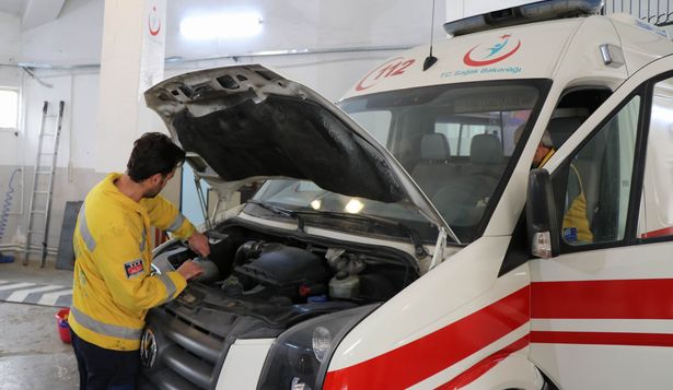 Sağlık Müdürlüğü kendi ambulans tamirhanesini kurdu