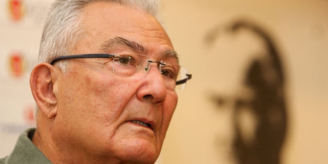 Neden Türk hekimlerine emanet etmiyoruz?