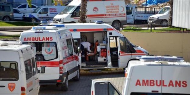 Hasta yakınlarından ambulans şoförüne yumruklu saldırı