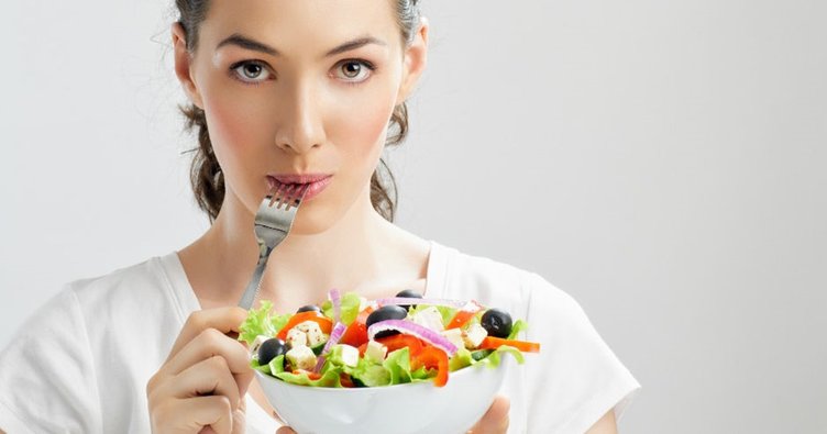 Yanlış beslenme kolon kanserine yol açabiliyor