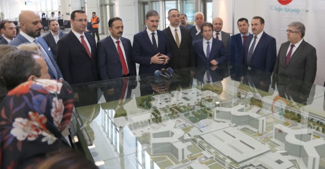 Sağlık Bakanlığı Müsteşarı Gümüş 5. şehir hastanesinin açılış tarihi açıkladı