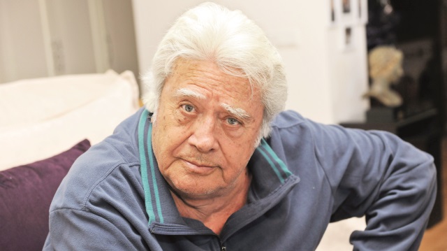 Cüneyt Arkın'ın tedavisi yoğun bakımda devam ediyor