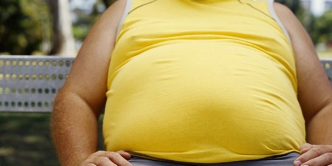 'Obezite böbrek kanserine davetiye çıkarıyor'