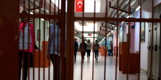 Adli Tıp, devrim gibi bir karara imza attı! Trans kadının göğüs büyütme ameliyatını Sağlık Bakanlığı karşılayacak