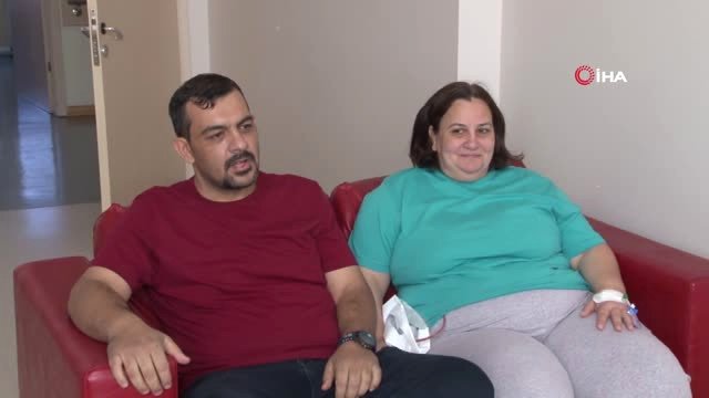 Fedakar baba çocuklarıyla oynayabilmek için ameliyat masasına yattı