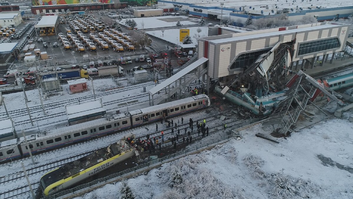 Son dakika... Ankara Yüksek Hızlı Tren kazası: 9 kişi hayatını kaybetti, 47 yaralı var