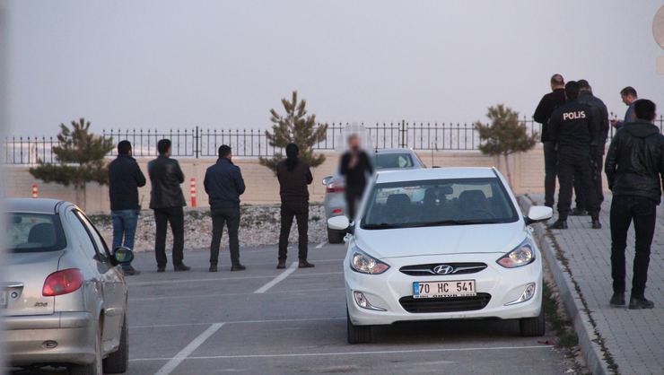 2 kişiyi vurdu, hastane bahçesinde intihar etti