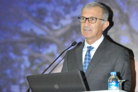 Prof. Dr. Cihat Ünlü'ye ABD'den EndoMarch Yılın Uluslararası Kahramanı Ödülü
