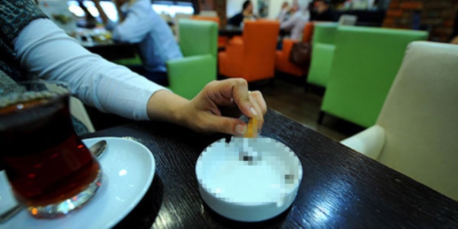 Astımı tetikleyen en büyük faktör sigara