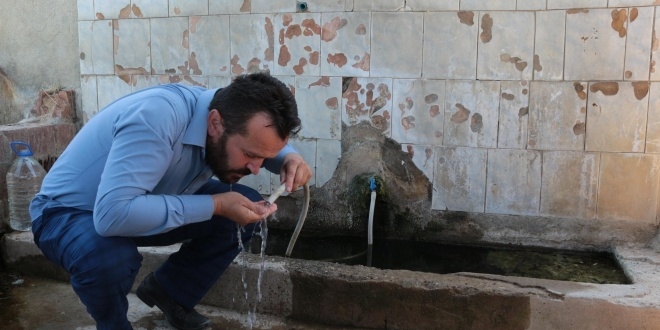 Böbrek taşından şifalı su sayesinde kurtuluyorlar