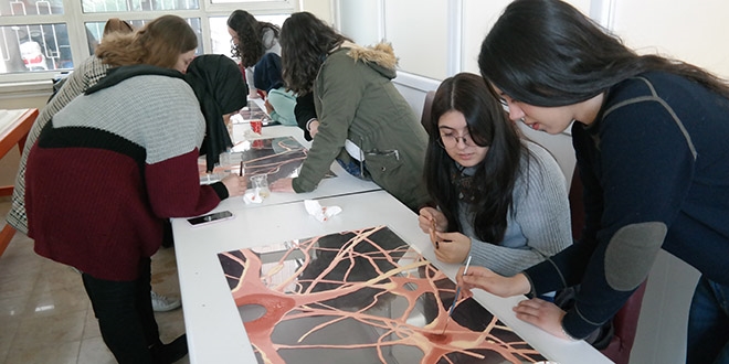 ESOGÜ Tıp öğrencileri streslerini böyle atıyor