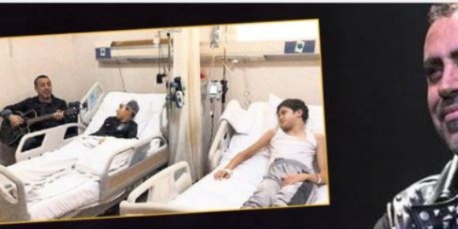 Hastanede Haluk Levent'i dinleyen Arda'nın annesi: Oğlum ilk kez gözlerini açtı