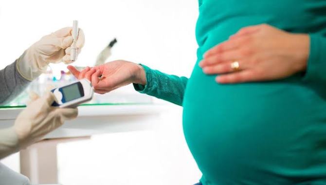 Gebelik diyabetinin anne karnındaki bebeğe 4 olumsuz etkisi