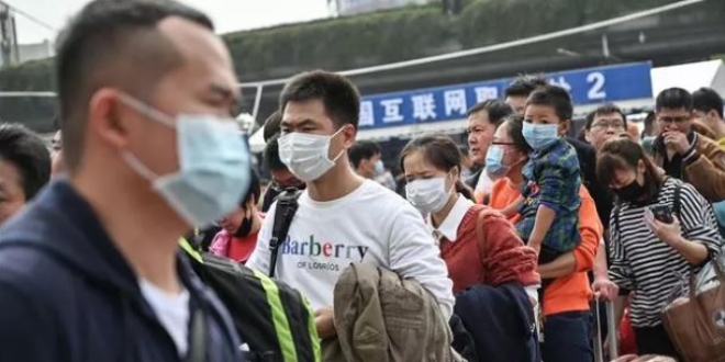 Çin'de, 20 yerel Kovid-19 vakası saptanan Guangdong'dan ayrılmak isteyenlerden negatif sonuçlu test isteniyor