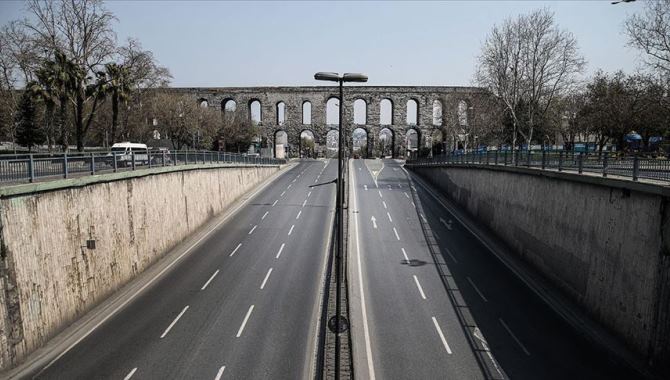 'Kısıtlamalar amacına ulaştı, hasta ve vaka sayısı hızlıca düştü'