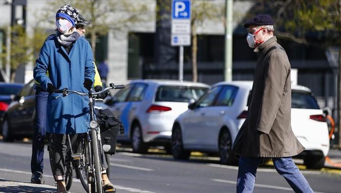 DSÖ: Fransa'da 27 Aralık'ta Kovid-19 vakası görülmesi şaşırtıcı değil