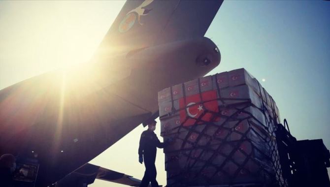 İngiltere'nin Ankara Büyükelçisi Chilcott, tıbbi malzemelerin iade edileceği iddiasını yalanladı