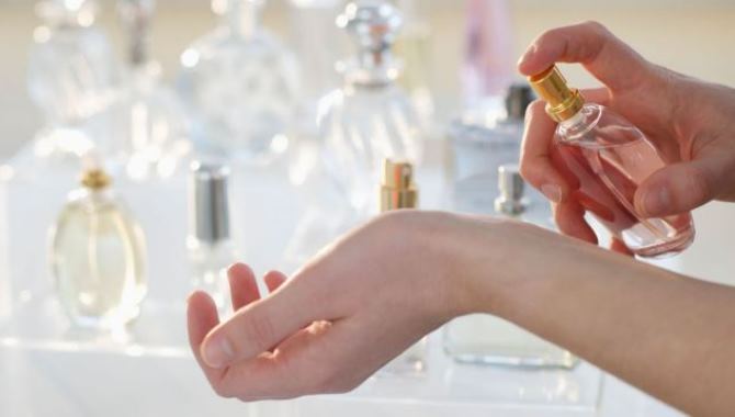 Kendiniz İçin Uygun Açık Parfüm Seçimi Nasıl Yapılır?