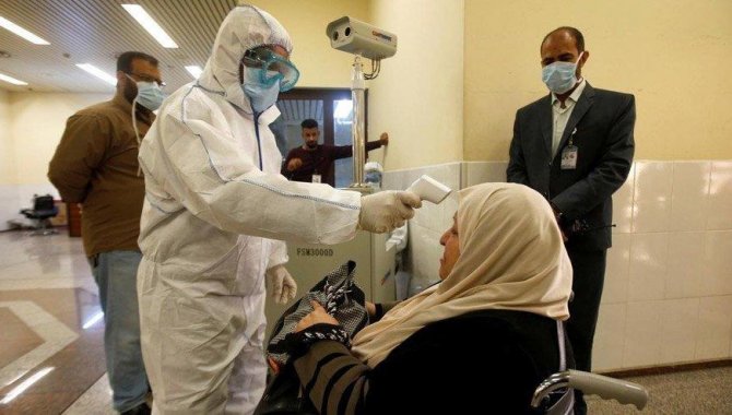 Irak’ta halkın bir bölümünün Kovid-19 aşısı yaptırmakta tereddüt etmesi vaka sayılarını artırıyor