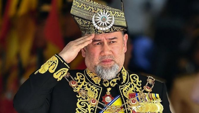 Malezya Kralı, ülkedeki Kovid-19 krizini siyasi liderlerle görüştü