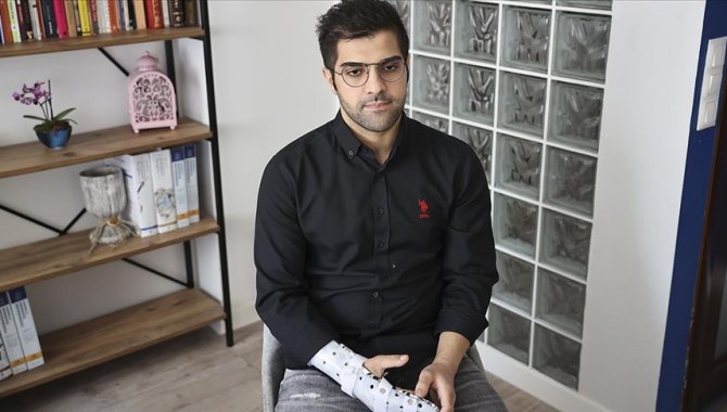 Hastasının bıçaklı saldırısına uğrayan doktor Ertan İskender: "Sevgi ve destek mesajları beni ayakta tuttu"