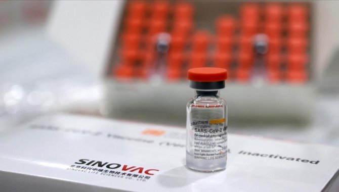 Sağlık Bakanlığı, 5 milyon doz Sinovac aşısının Türkiye'ye ulaştığını bildirdi: