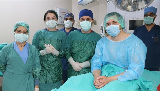 Kök hücre tedavisiyle şifa bulmak için Almanya'dan Diyarbakır'a geldiler