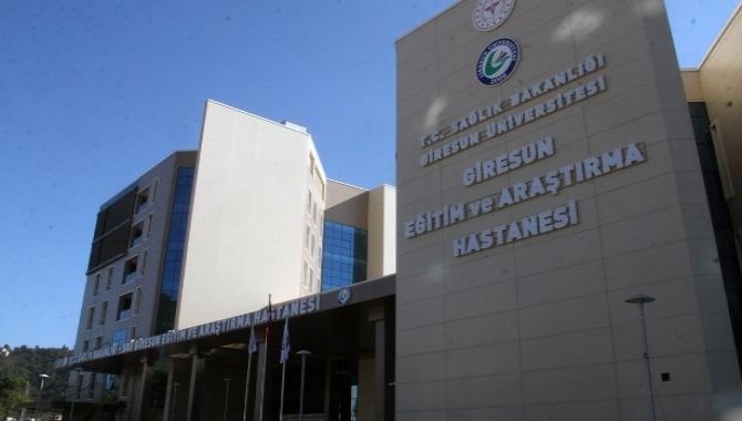 Giresun Eğitim ve Araştırma Hastanesi'nde 247 bin poliklinik ve acil sağlık hizmeti gerçekleşti