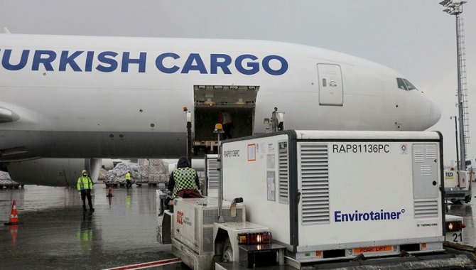 Turkish Cargo, 100 milyon doz Kovid-19 aşısını dünyanın birçok ülkesine taşıdı