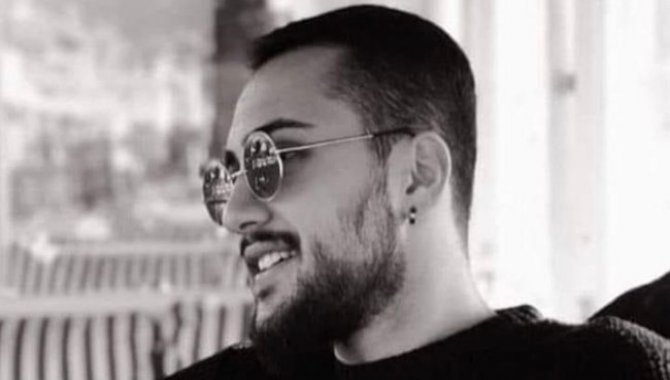 Antalya'da motosikletiyle kaza yapan sağlık çalışanı hayatını kaybetti