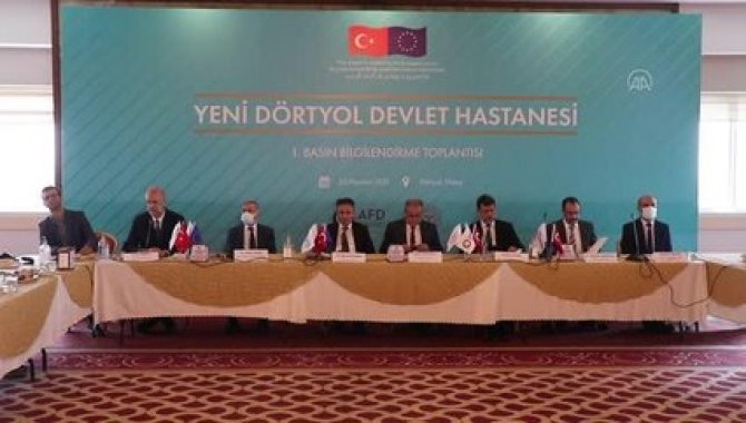 Hatay'da yapımı süren 250 yataklı yeni Dörtyol Devlet Hastanesinde sona gelindi