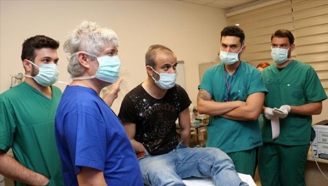 Türkiye'nin 5'inci çift kol nakli yapılan Ayılmazdır'ın serviste tedavisi sürüyor