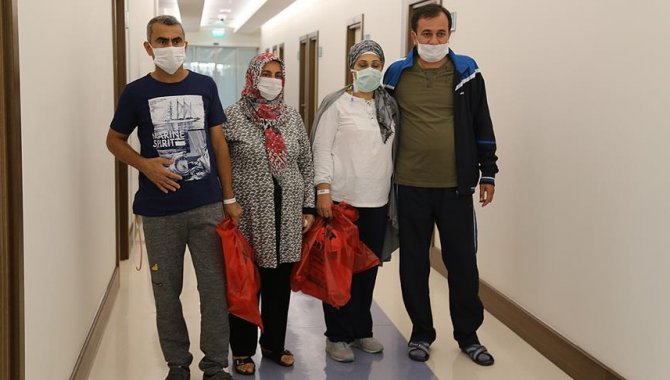 Antalya'da 6 hasta, çapraz böbrek nakliyle hayata tutundu