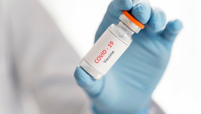 “Sinovac Aşısının Bir Serisinin Kullanımı Durduruldu”