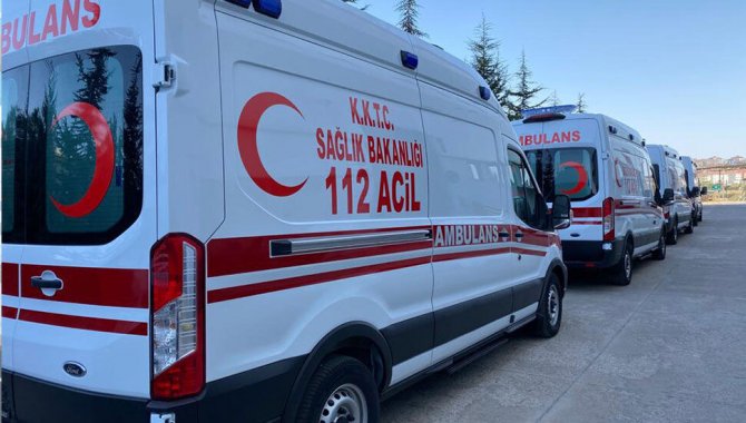 Sahte Polis 112 Ambulansındaki Hasta ve Personele Korkulu Anlar Yaşattı ! 