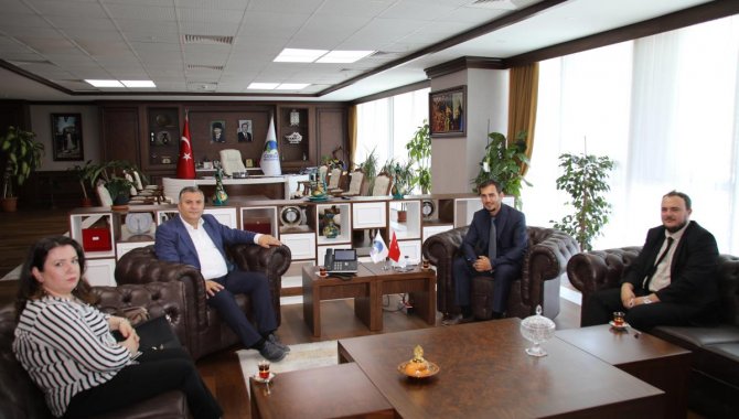 AYBÜ Sağlık Bilimleri Meslek Yüksekokulu Müdürü Koç'tan Belediye Başkanı Demirbaş'a ziyaret