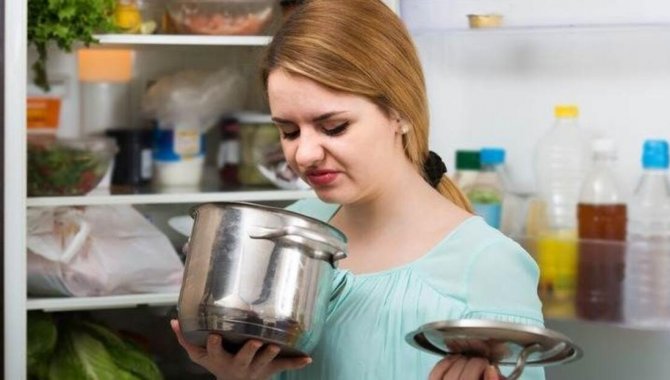 Gıda Zehirlenmesi ile Koronayı Birbirine Karıştırmayın! 