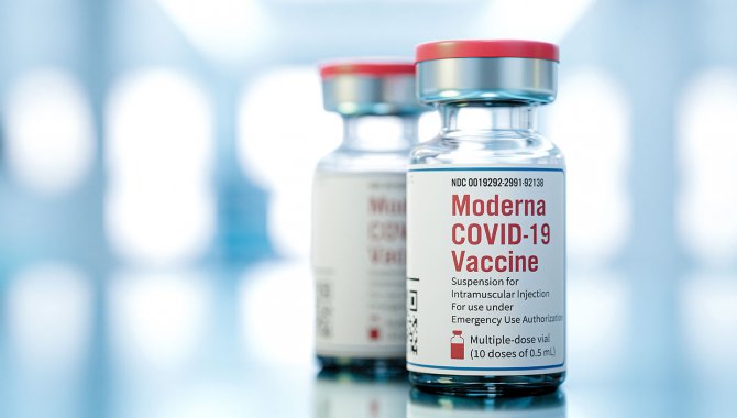 Japonya'da kullanımı durdurulan Moderna serisinden aşı yaptıran bir kişi öldü