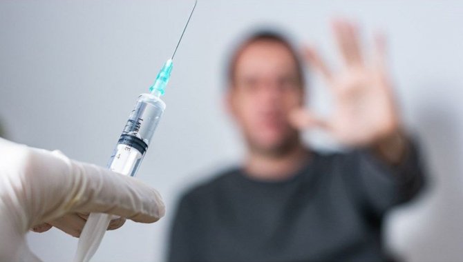 Toplum sağlığı için "aşı tereddüdünden kurtulmak gerekiyor"
