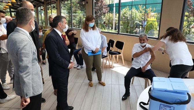 Düzce'de aşı kampanyası muhtarlarla başlatıldı