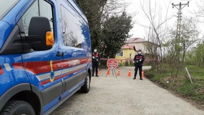 Çorum ve Kastamonu'da 2 köy Kovid-19 nedeniyle karantinaya alındı