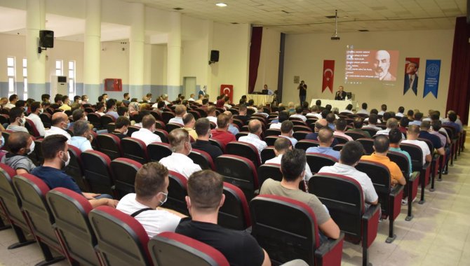 Şanlıurfa'da Kovid-19'a karşı aşılama oranının artırılması için toplantılar düzenleniyor