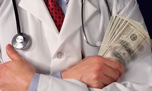 Doktorlara zorunlu sigortadan 41.7 milyon TL prim toplandı
