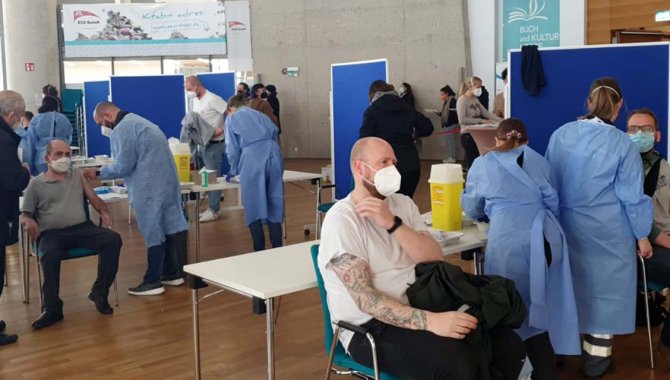 DİTİB Merkez Camisi'ndeki aşı kampanyasında 571 kişi Kovid-19 aşısı oldu